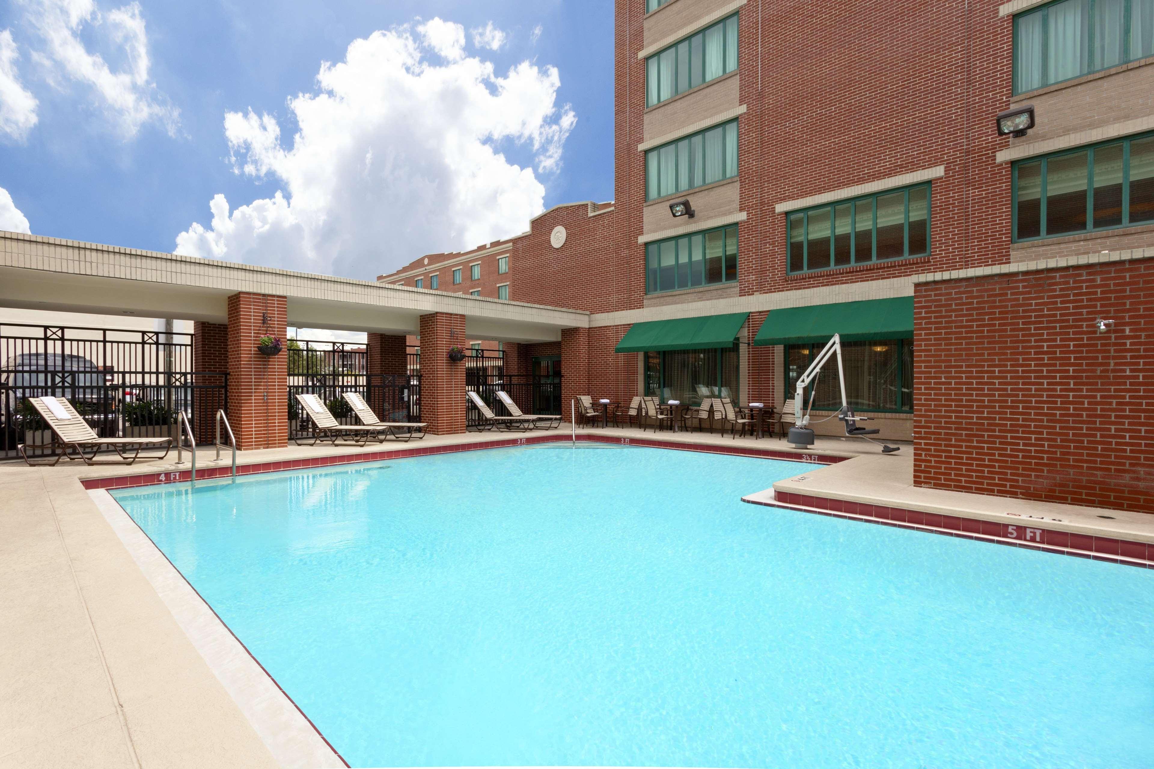 Hampton Inn & Suites Tampa Ybor City Downtown Bagian luar foto