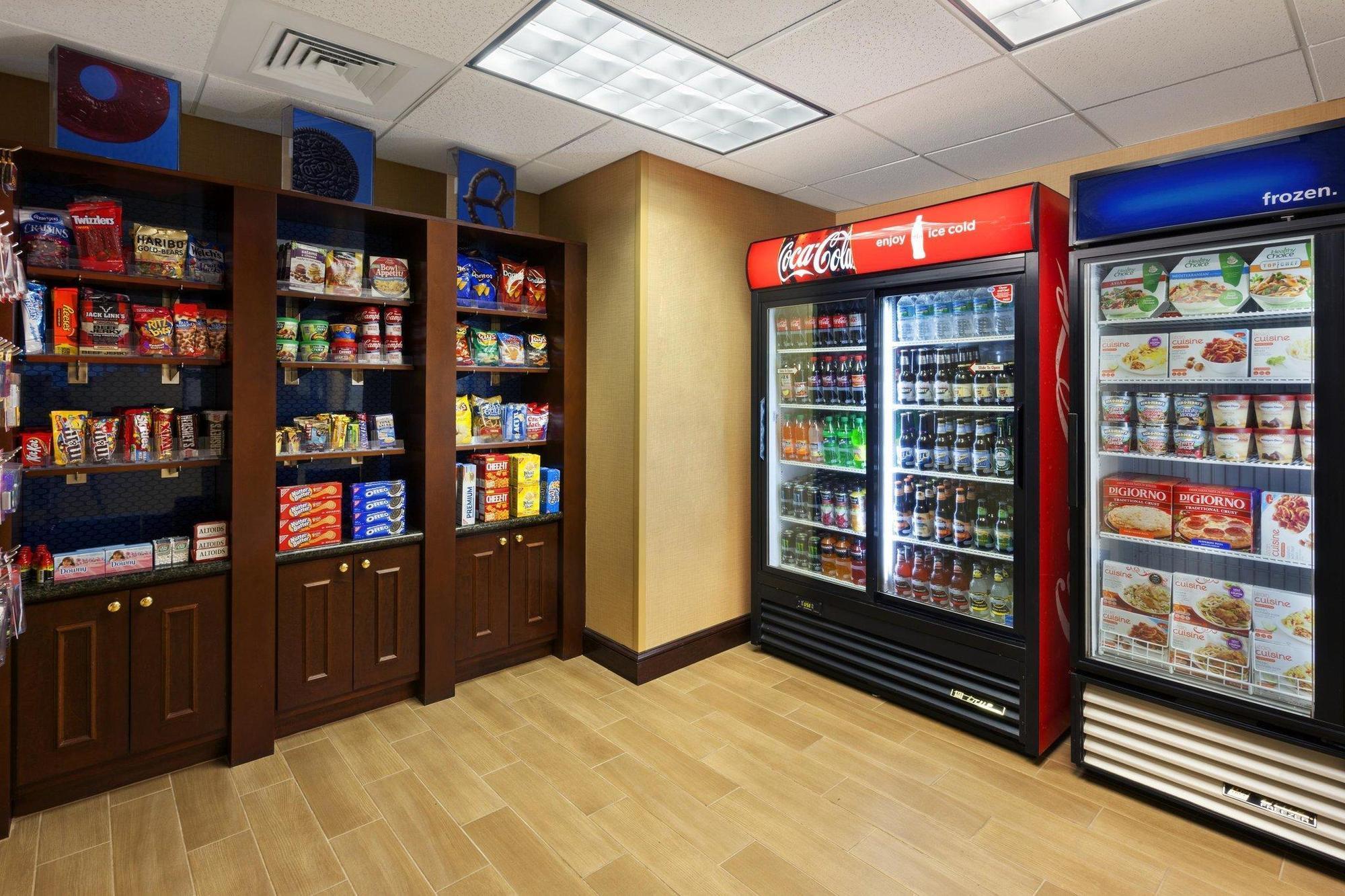 Hampton Inn & Suites Tampa Ybor City Downtown Bagian luar foto
