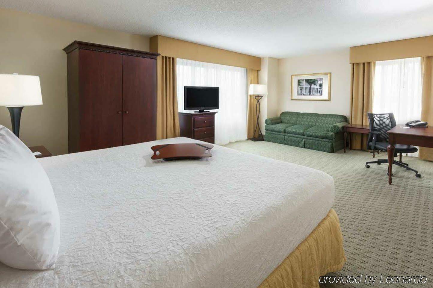 Hampton Inn & Suites Tampa Ybor City Downtown Bagian luar foto
